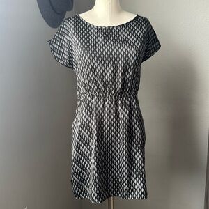 Printed dress with open back